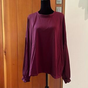 NWT XL Maree Pour Toi Womens Sweatshirt Wine